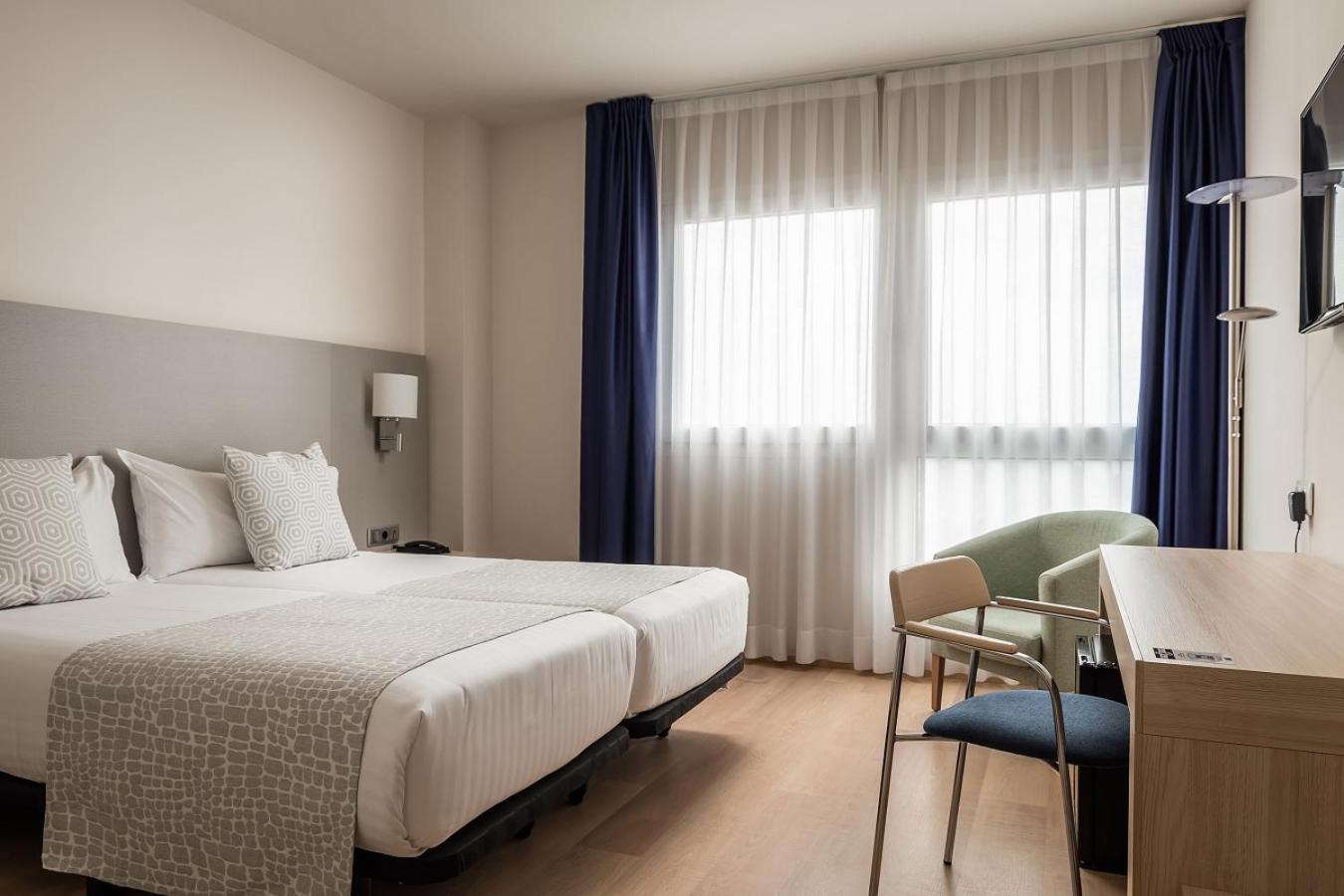 Augusta Barcelona Valles Гранольерс Номер фото